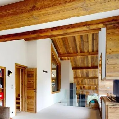 Chalet Unique Lux شاتيل